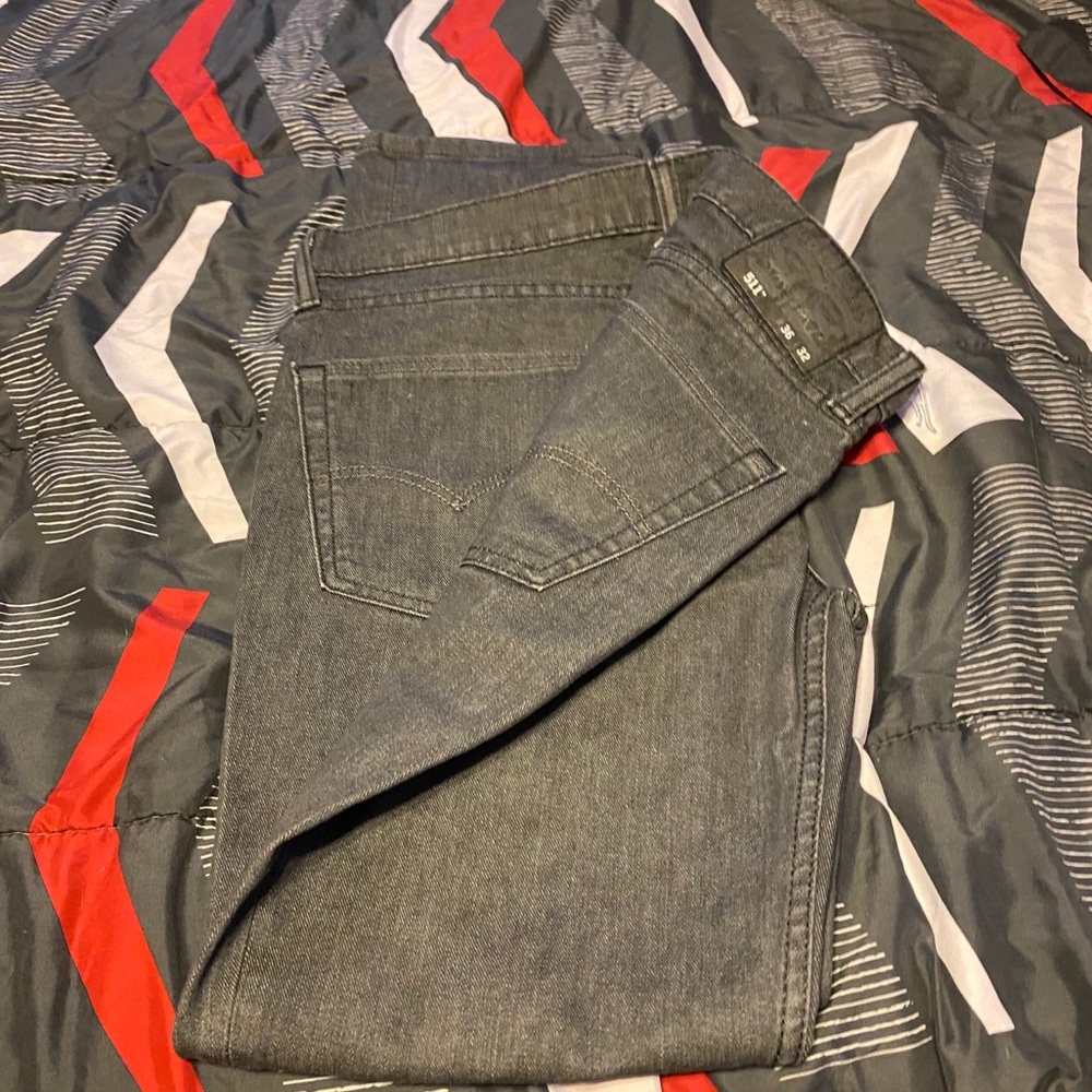 NWOT Grey Levi 511 36x32
